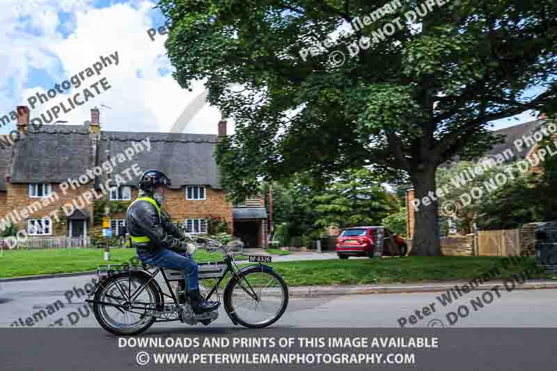 Vintage motorcycle club;eventdigitalimages;no limits trackdays;peter wileman photography;vintage motocycles;vmcc banbury run photographs